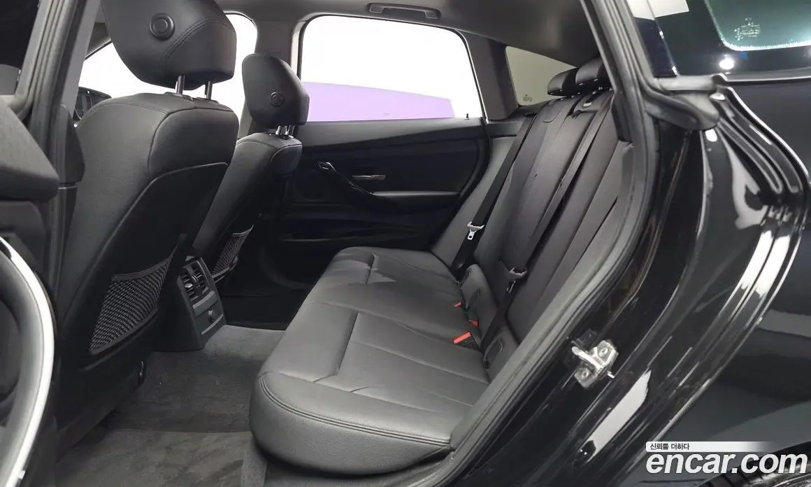 BMW 3 серия 2017 2.0 автомат (гидро), фото 12