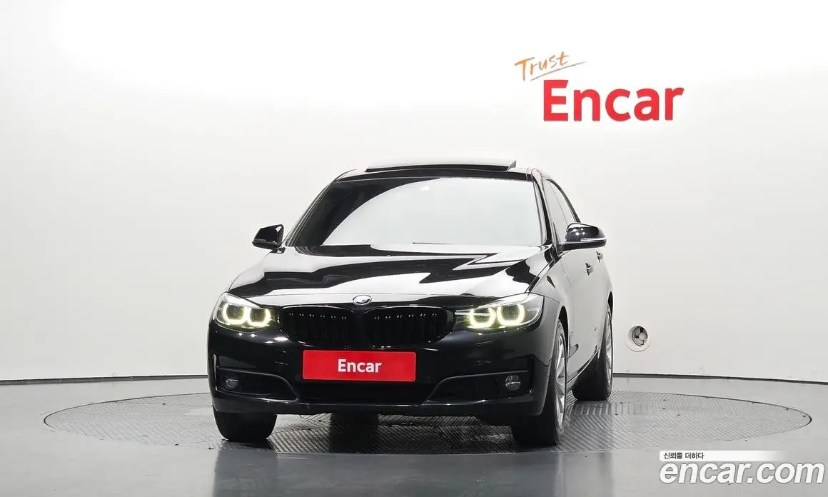 BMW 3 серия 2017 2.0 автомат (гидро), фото 3