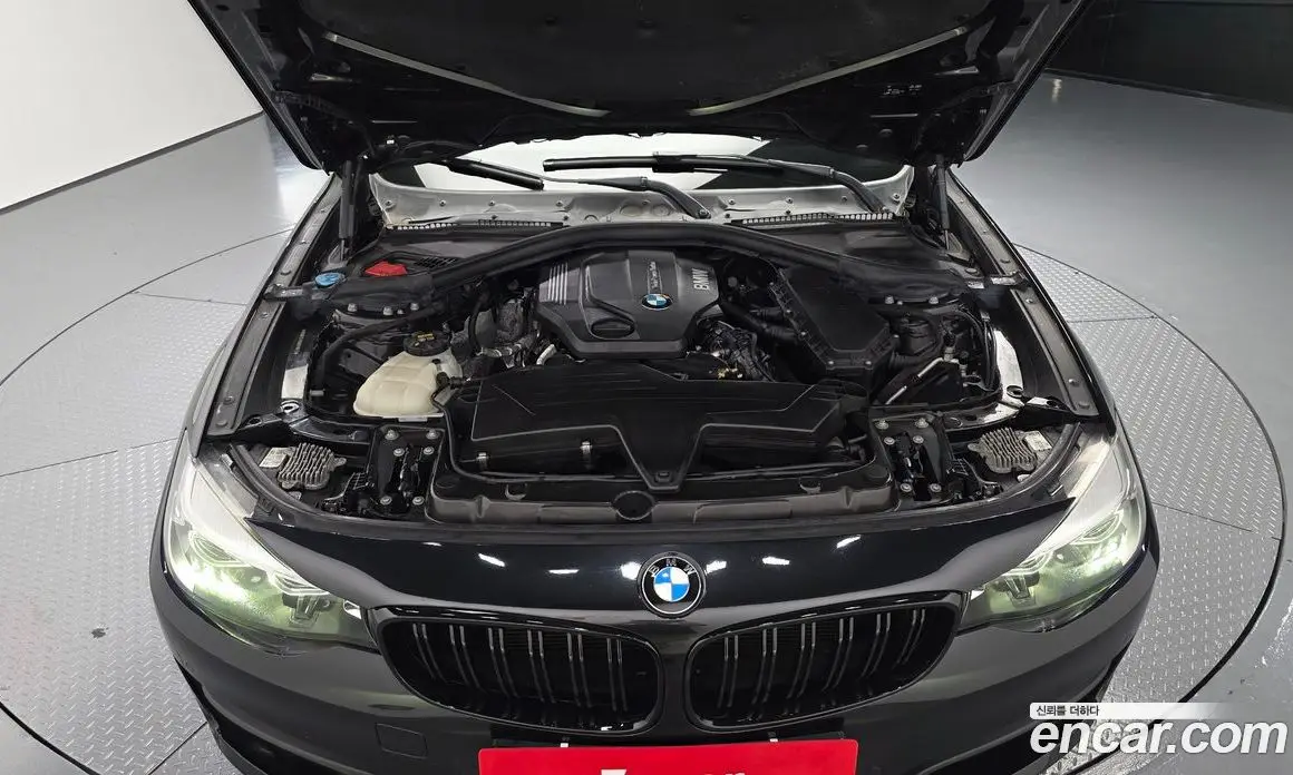 BMW 3 серия 2017 2.0 автомат (гидро), фото 6