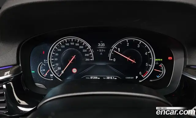 BMW 5 серия 2018 3.0 автомат (гидро), миниатюра 11
