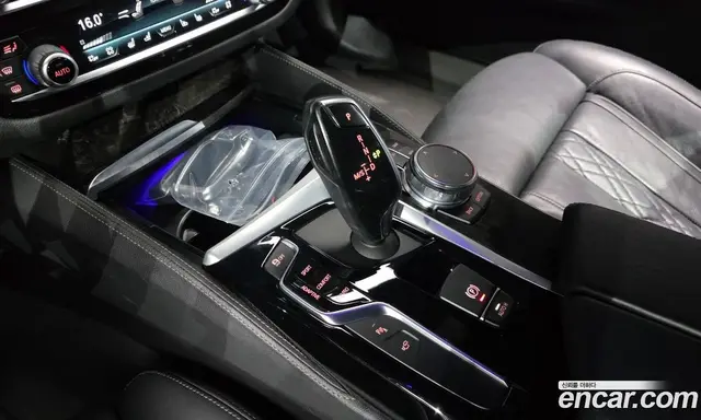 BMW 5 серия 2018 3.0 автомат (гидро), миниатюра 12