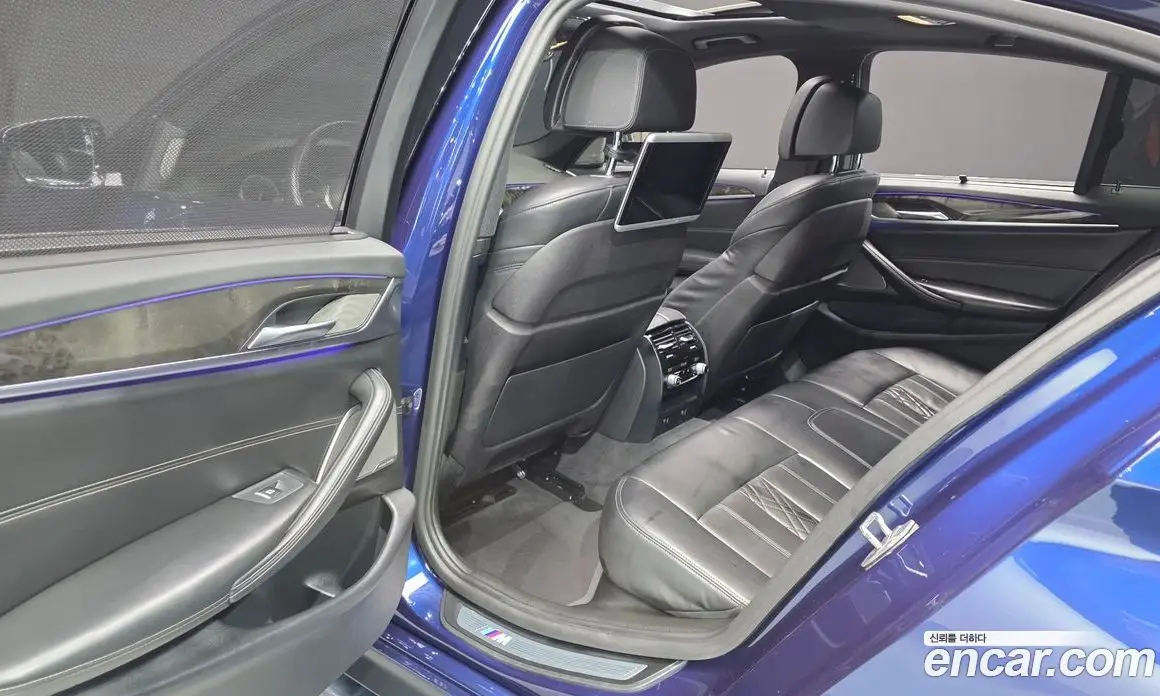 BMW 5 серия 2018 3.0 автомат (гидро), фото 19