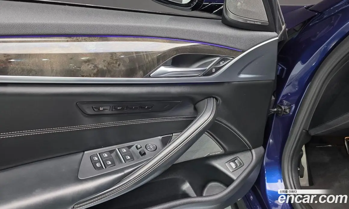 BMW 5 серия 2018 3.0 автомат (гидро), фото 30