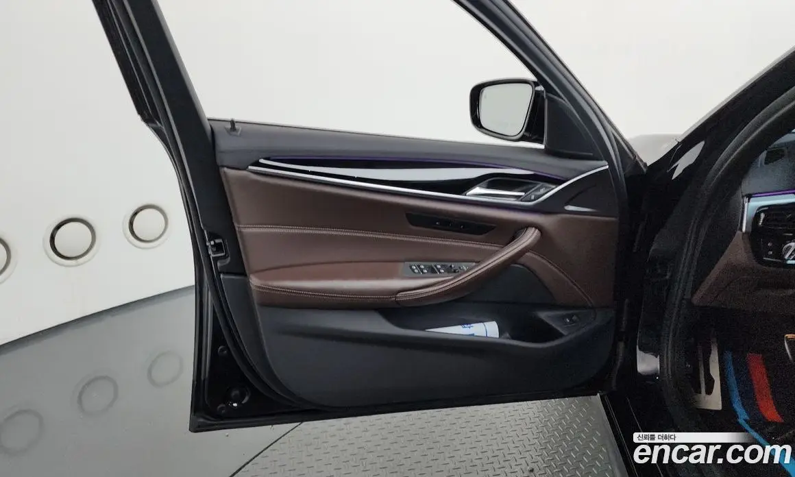 BMW 5 серия 2019 2.0 автомат (гидро), фото 14