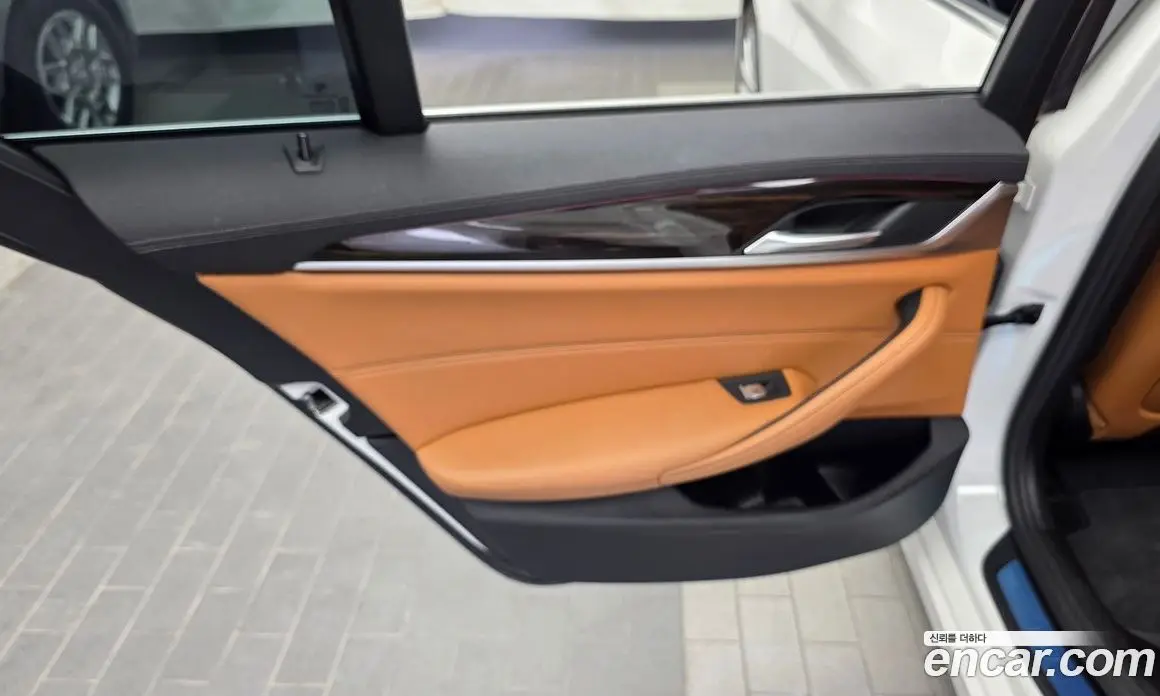 BMW 5 серия 2020 2.0 автомат (гидро), фото 15