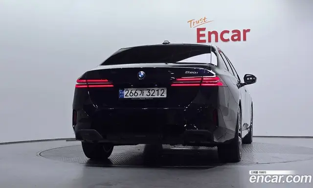 BMW 5 серия 2023 2.0 автомат (гидро), миниатюра 4