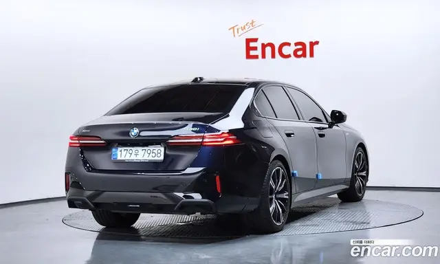 BMW 5 серия 2024 2.0 автомат (гидро), миниатюра 2