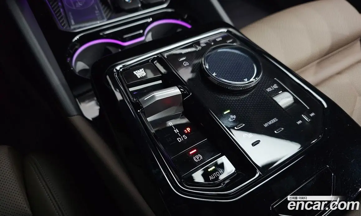 BMW 5 серия 2025 2.0 автомат (гидро), фото 12