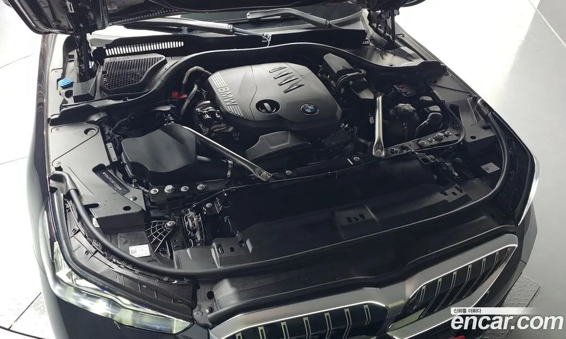 BMW 5 серия 2025 2.0 автомат (гидро), фото 6
