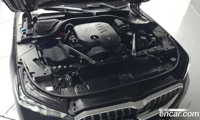 BMW 5 серия 2025 2.0 автомат (гидро), миниатюра 6