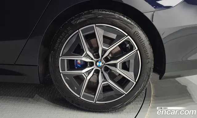 BMW 5 серия 2025 2.0 автомат (гидро), миниатюра 7