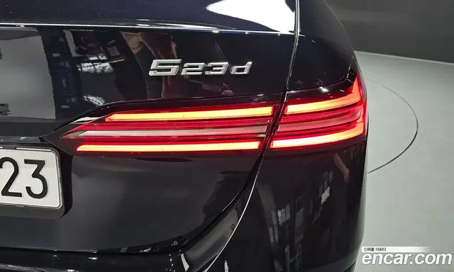 BMW 5 серия 2025 2.0 автомат (гидро), миниатюра 9