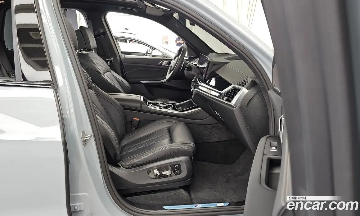 BMW X5 2025 3.0 автомат (гидро), фото 11