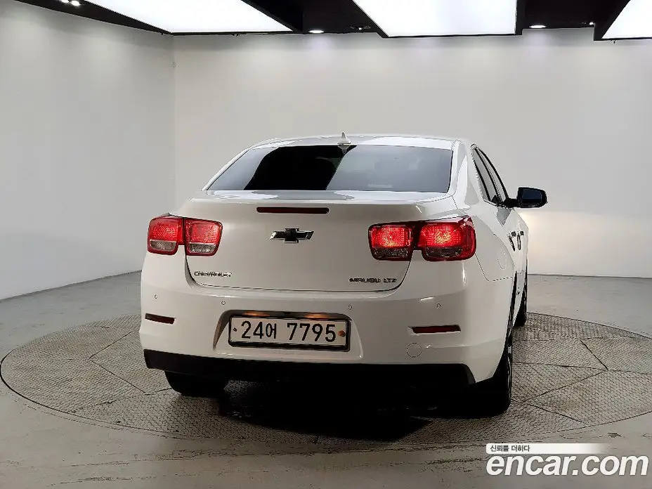 Chevrolet Malibu 2012 2.0 автомат (гидро), фото 3