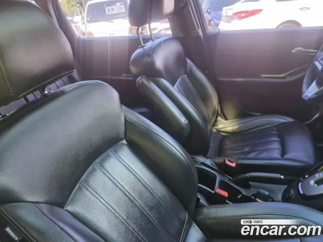 Chevrolet Orlando 2016 2.0 автомат (гидро), миниатюра 9