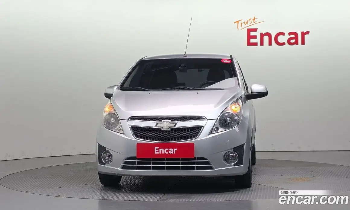 Chevrolet Spark 2011 1.0 автомат (гидро), фото 3