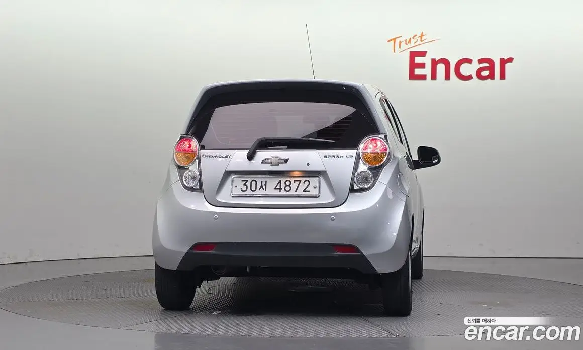 Chevrolet Spark 2011 1.0 автомат (гидро), фото 4