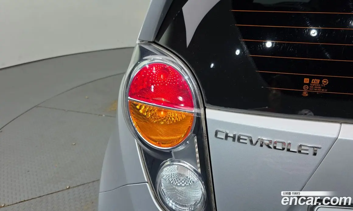 Chevrolet Spark 2011 1.0 автомат (гидро), фото 9