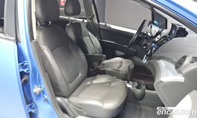 Chevrolet Spark 2013 1.0 автомат (гидро), миниатюра 12