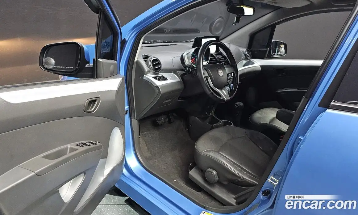 Chevrolet Spark 2013 1.0 автомат (гидро), фото 10