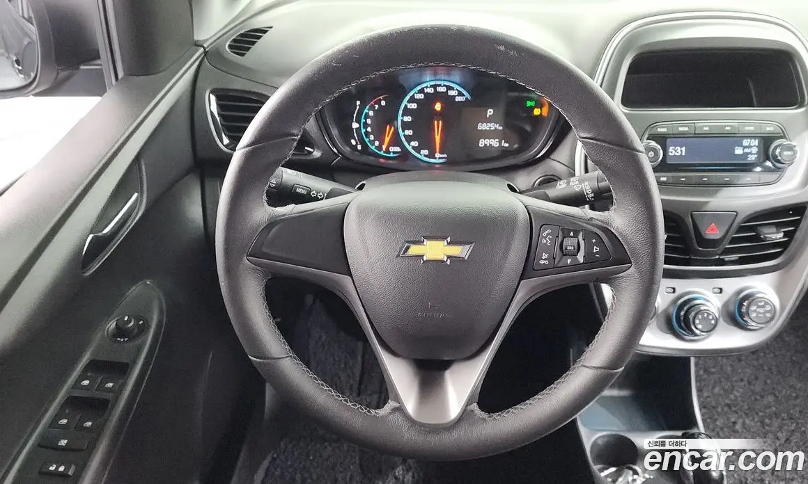 Chevrolet Spark 2016 1.0 автомат (гидро), фото 12