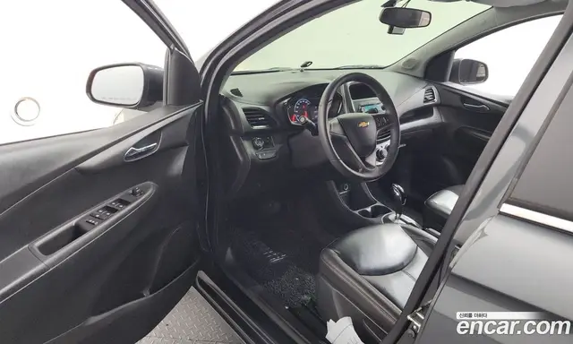 Chevrolet Spark 2016 1.0 автомат (гидро), миниатюра 10