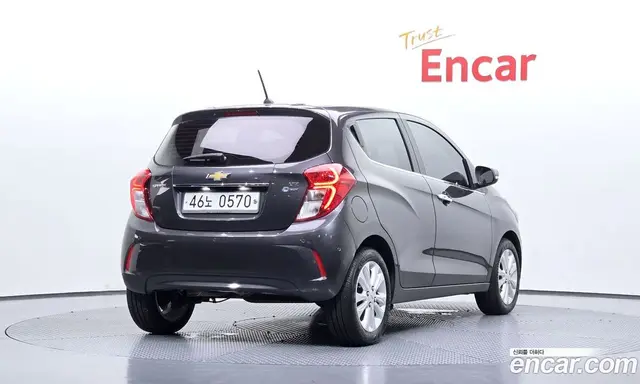Chevrolet Spark 2016 1.0 автомат (гидро), миниатюра 2