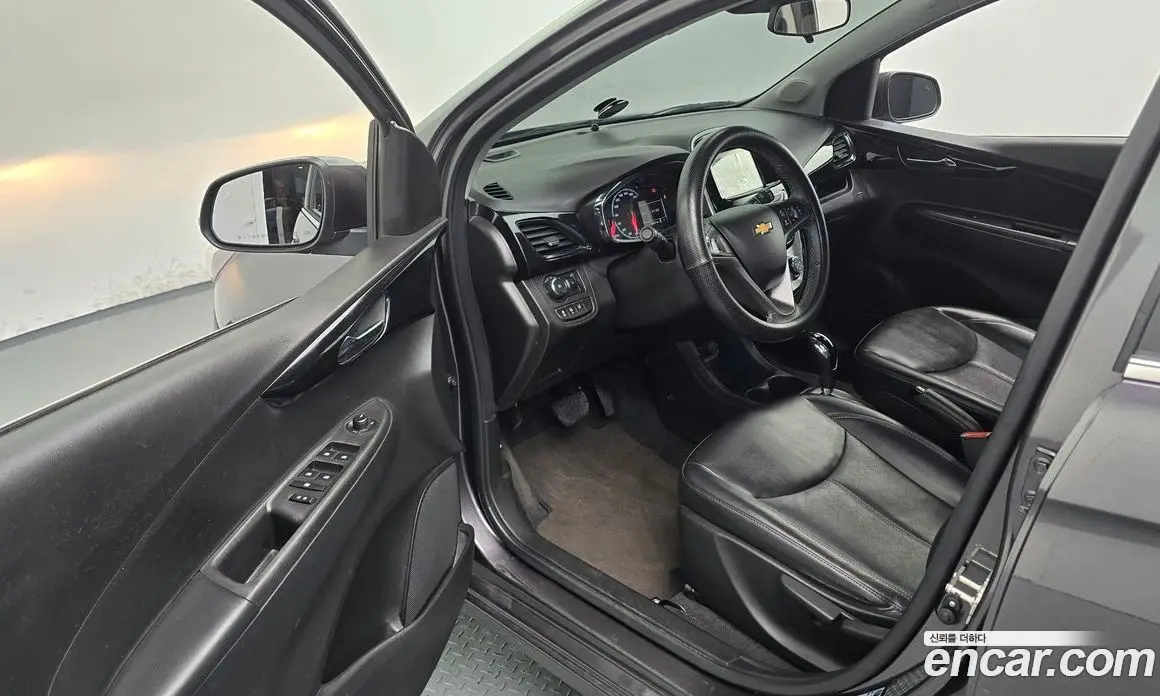 Chevrolet Spark 2016 1.0 автомат (гидро), фото 13