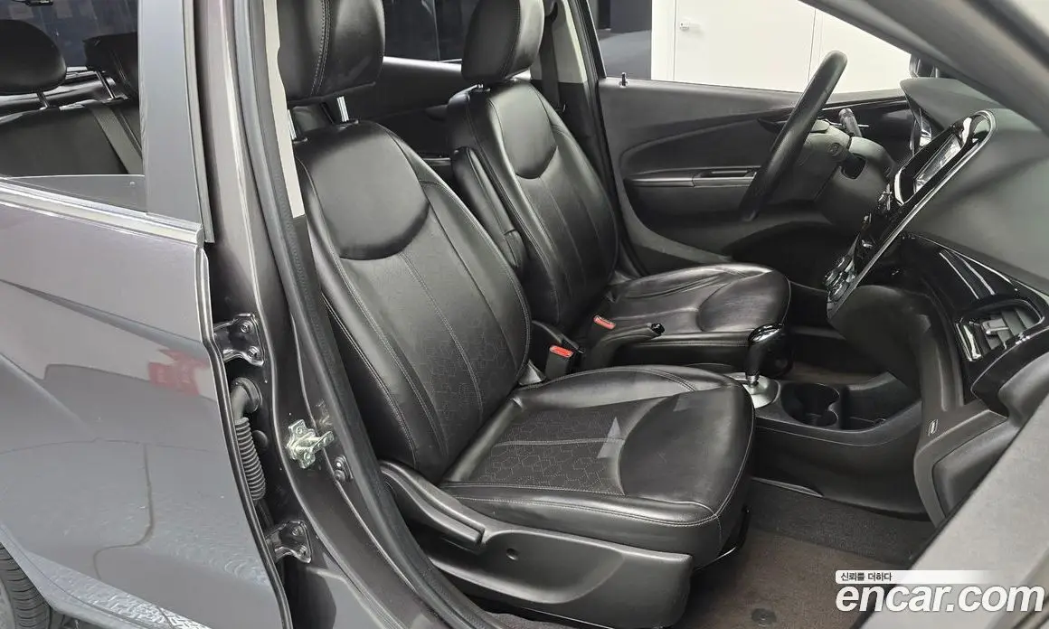 Chevrolet Spark 2016 1.0 автомат (гидро), фото 16