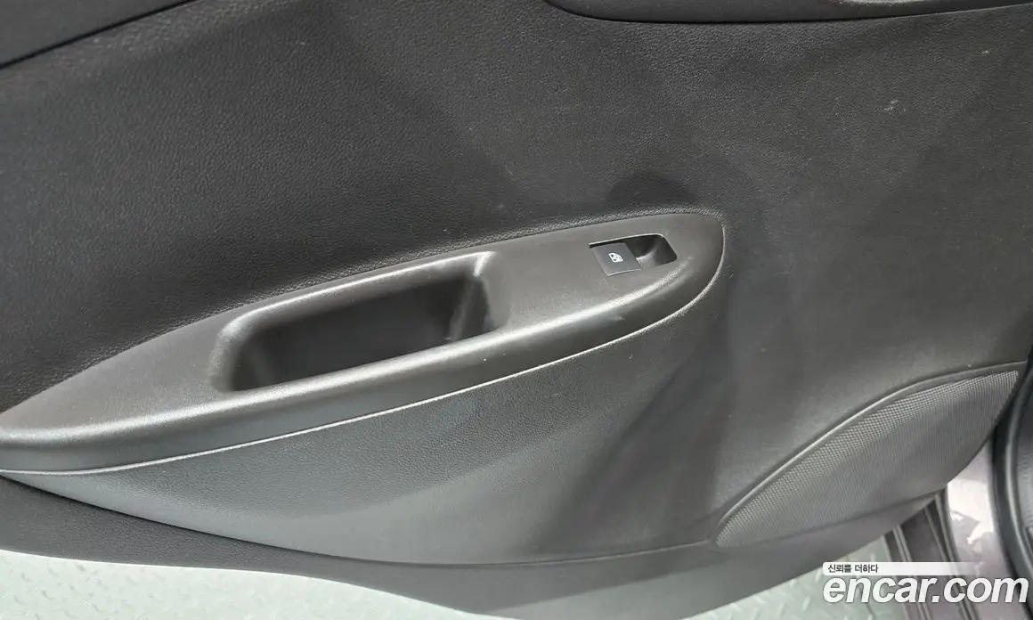Chevrolet Spark 2016 1.0 автомат (гидро), фото 29