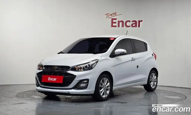 Chevrolet Spark 2018 1.0 автомат (гидро), миниатюра 1