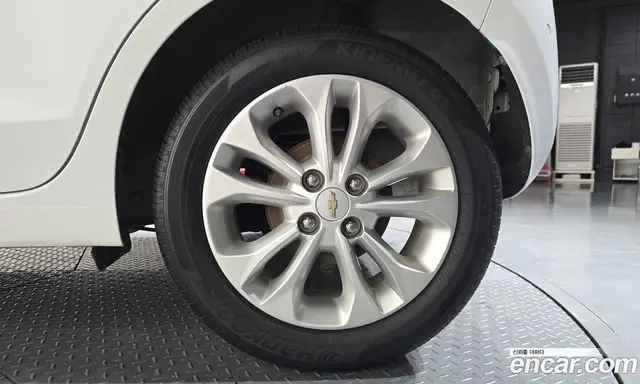 Chevrolet Spark 2018 1.0 автомат (гидро), миниатюра 7