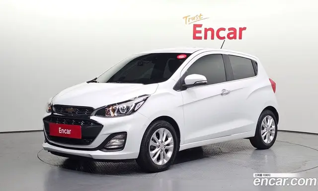 Chevrolet Spark 2019 1.0 автомат (гидро), миниатюра 1