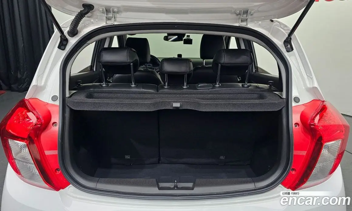 Chevrolet Spark 2019 1.0 автомат (гидро), фото 20
