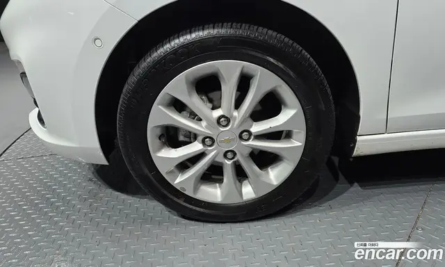 Chevrolet Spark 2020 1.0 автомат (гидро), миниатюра 5