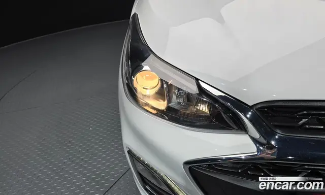 Chevrolet Spark 2020 1.0 автомат (гидро), миниатюра 8