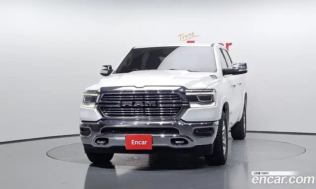 Dodge Ram Pick Up 2019 5.7 автомат (гидро), миниатюра 3