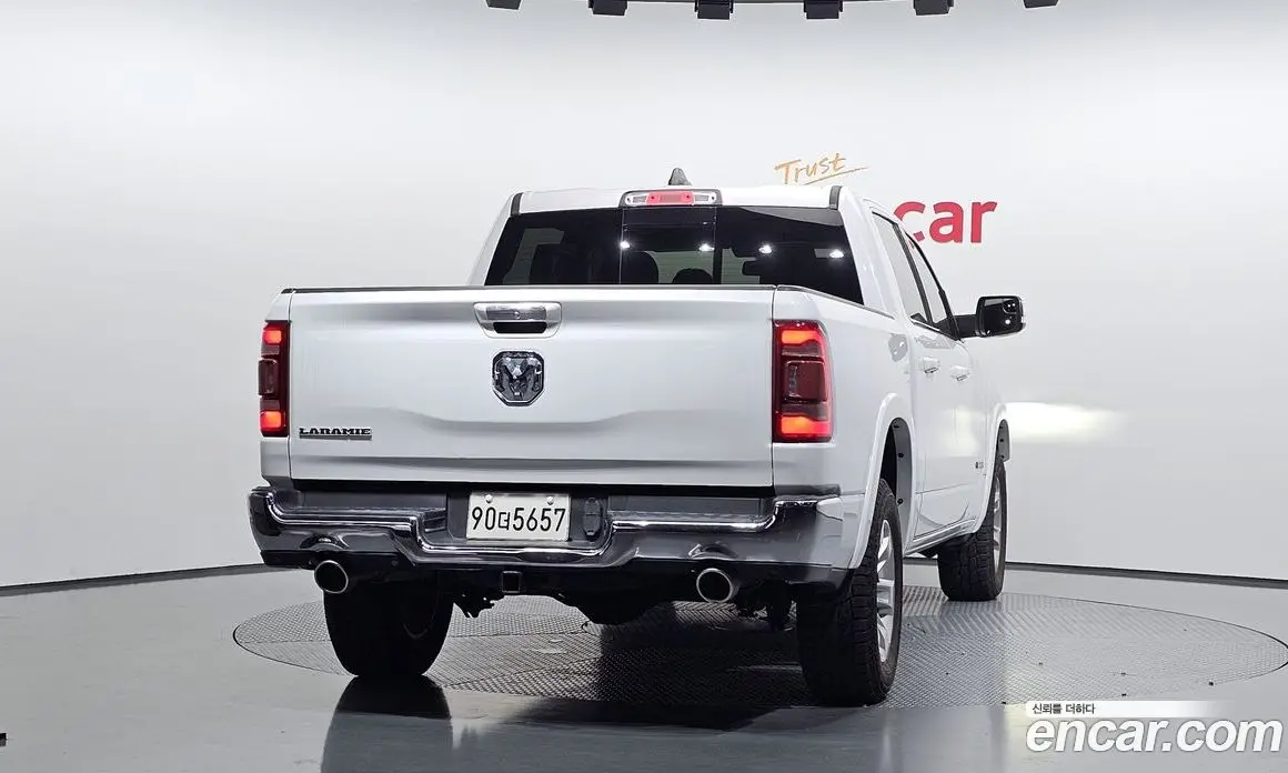 Dodge Ram Pick Up 2019 5.7 автомат (гидро), фото 4
