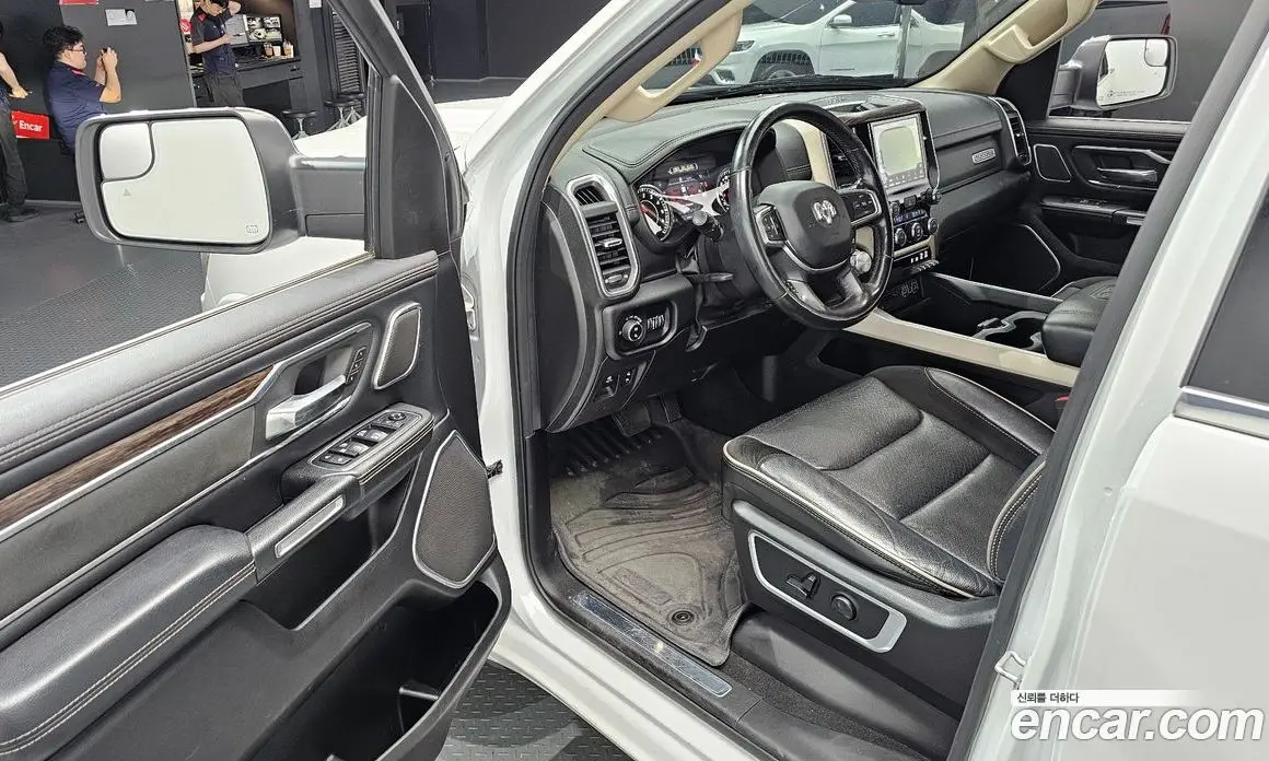 Dodge Ram Pick Up 2019 5.7 автомат (гидро), фото 10
