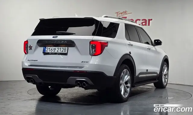 Ford Explorer 2022 3.0 автомат (гидро), миниатюра 2