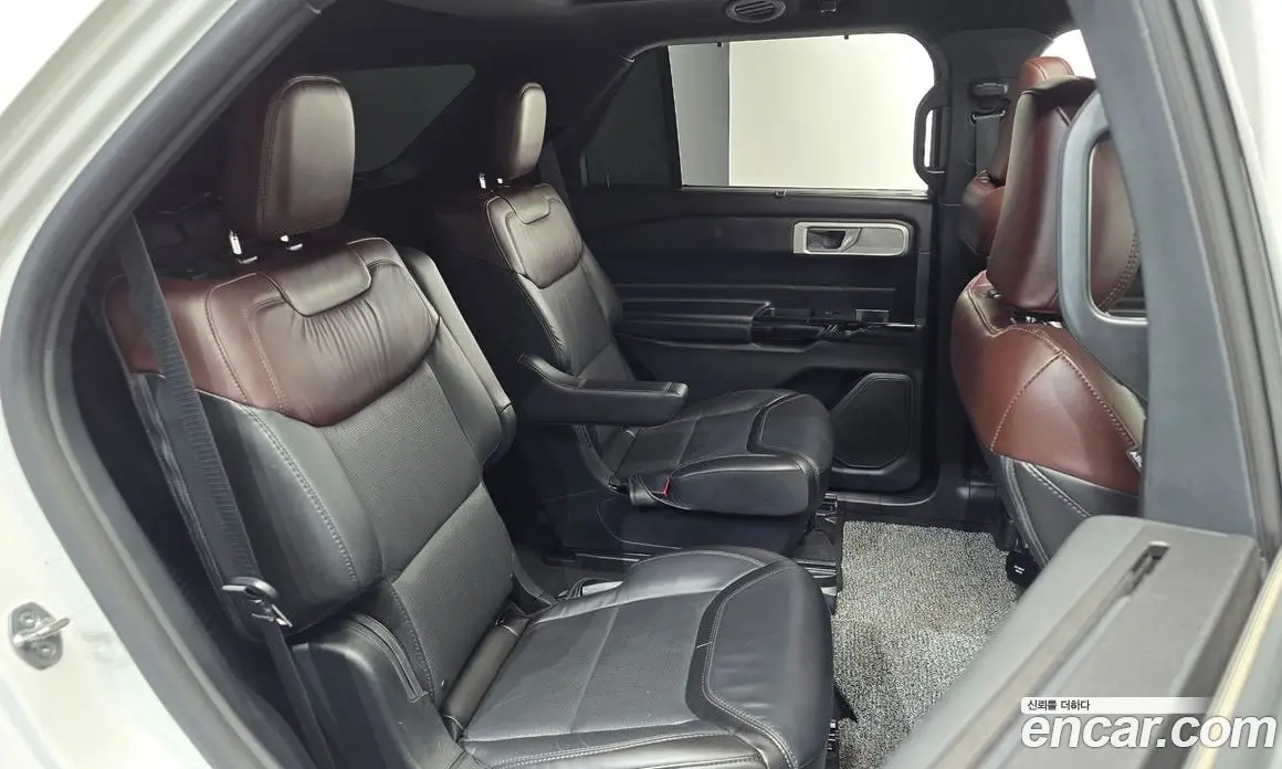 Ford Explorer 2022 3.0 автомат (гидро), фото 11