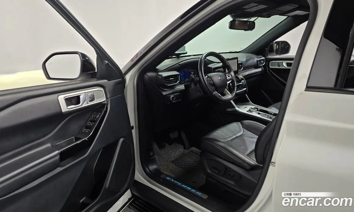 Ford Explorer 2022 3.0 автомат (гидро), фото 10