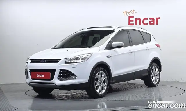 Ford Kuga 2016 2.0 автомат (гидро), миниатюра 1