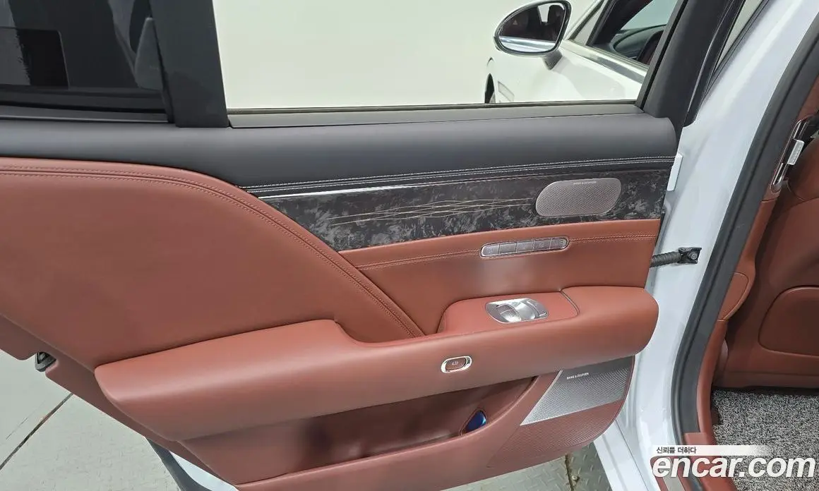 Genesis G90 2023 3.5 автомат (гидро), фото 15