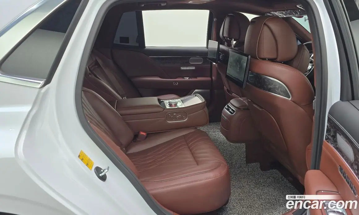 Genesis G90 2023 3.5 автомат (гидро), фото 17