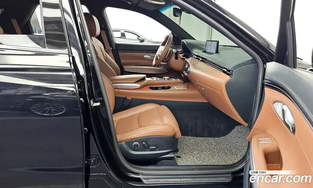 Genesis GV70 2021 2.5 автомат (гидро), миниатюра 11 Genesis GV70 2021 2.5 автомат (гидро), миниатюра 11