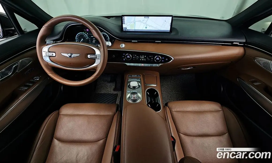Genesis GV70 2021 2.5 автомат (гидро), фото 7 Genesis GV70 2021 2.5 автомат (гидро), фото 7