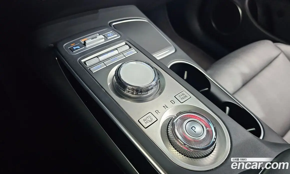 Genesis GV70 2021 2.5 автомат (гидро), фото 12