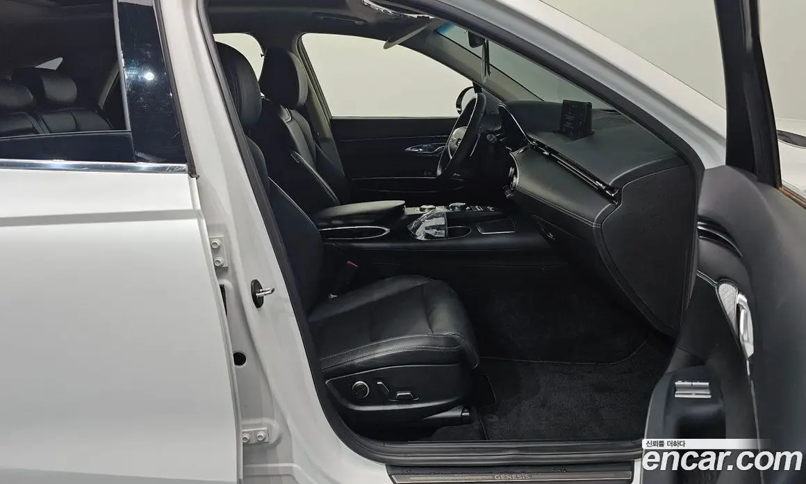 Genesis GV70 2021 2.5 автомат (гидро), фото 16