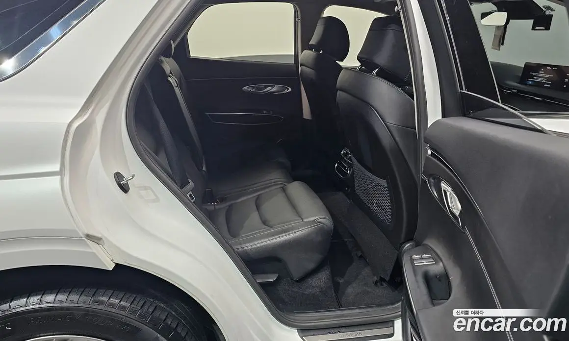 Genesis GV70 2021 2.5 автомат (гидро), фото 17